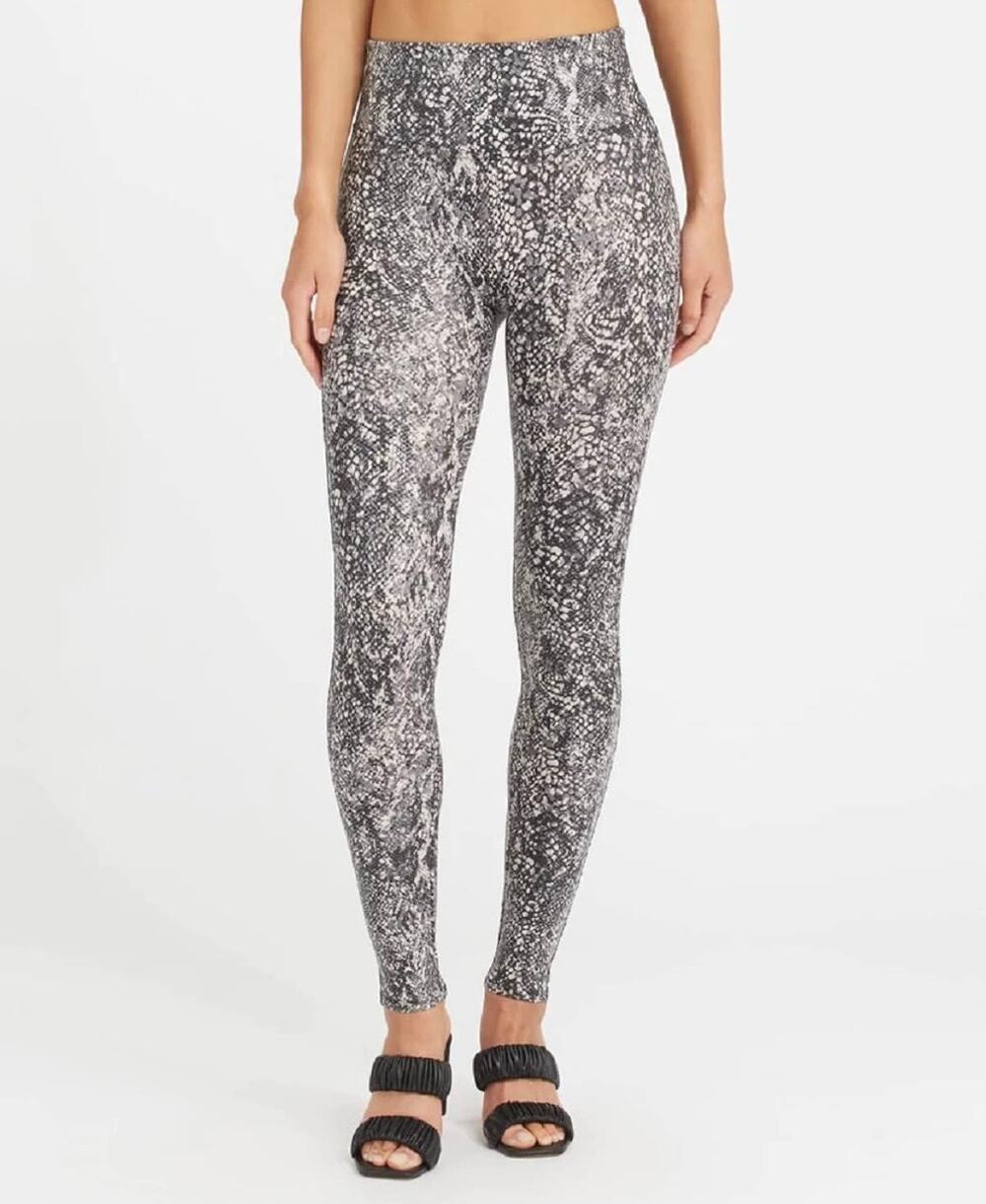 SPANX NWOT Grey Snake Faux Leather Shine High Rise Power Waistband Leggings